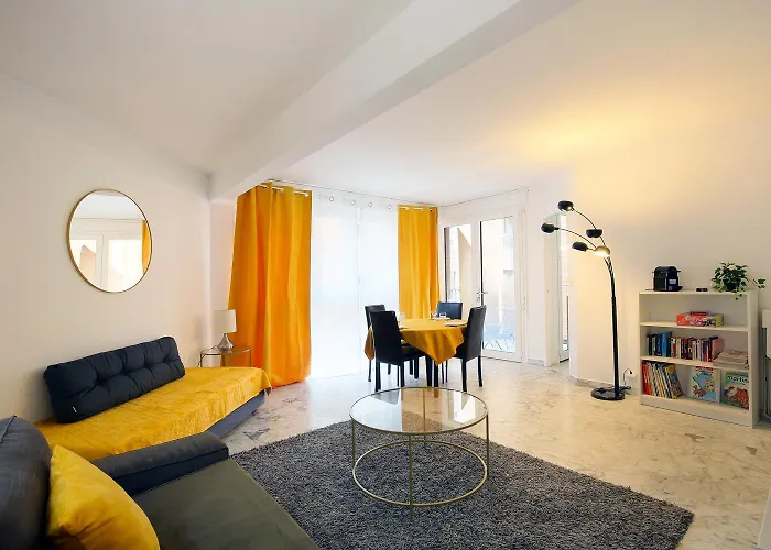 Appartamento Le Jaune Place Saint Georges 100m Parking Terrasse